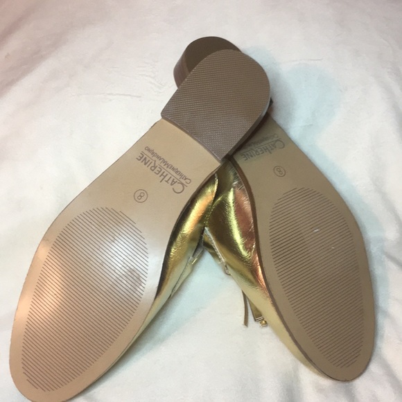 💚 Catherine Malandrino Gold Slip On Loafers Sz 8 - Picture 3 of 8